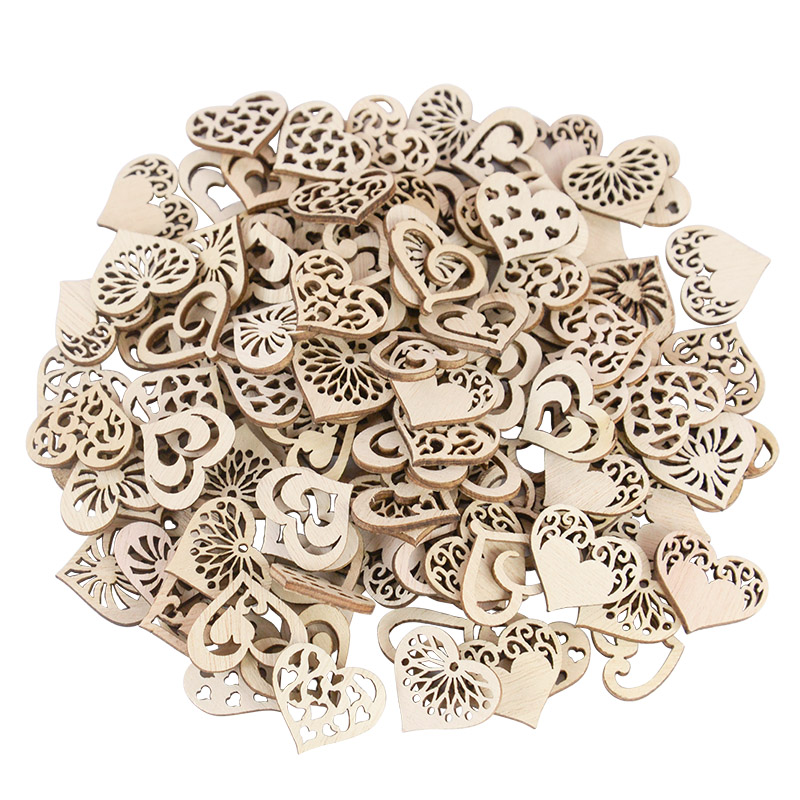 Craft Embellishments - 50/100 Uds. Patrón de corazón ahuecado