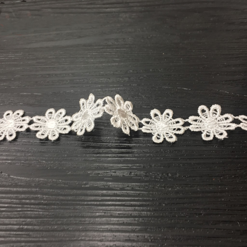 Bonitas flores huecas para rop - Lace Ribbon Trim reseña y precio